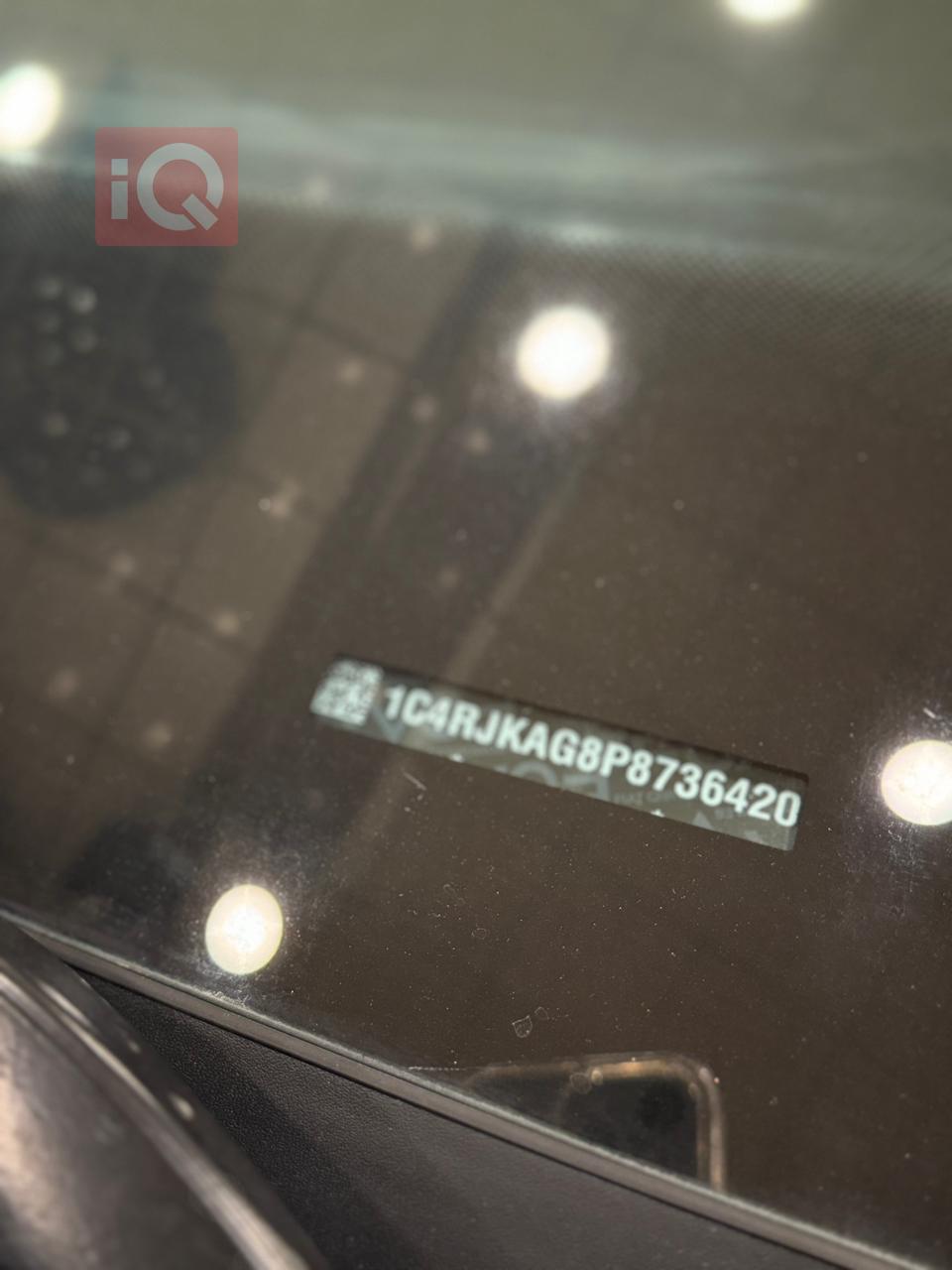 جیپ L گراند شیرۆکی